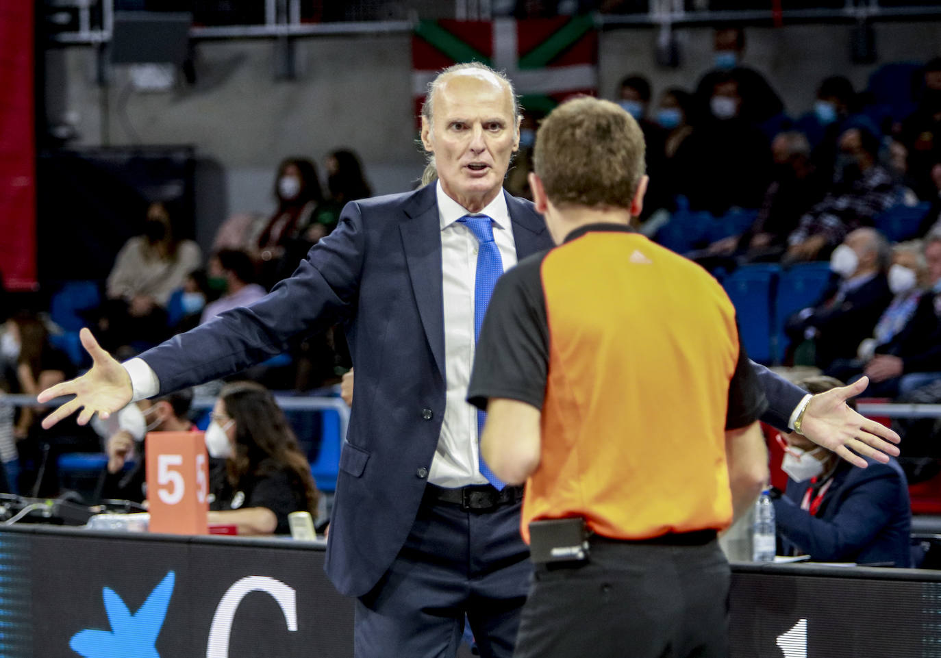 Fotos: Las mejores imágenes del Baskonia - Milano