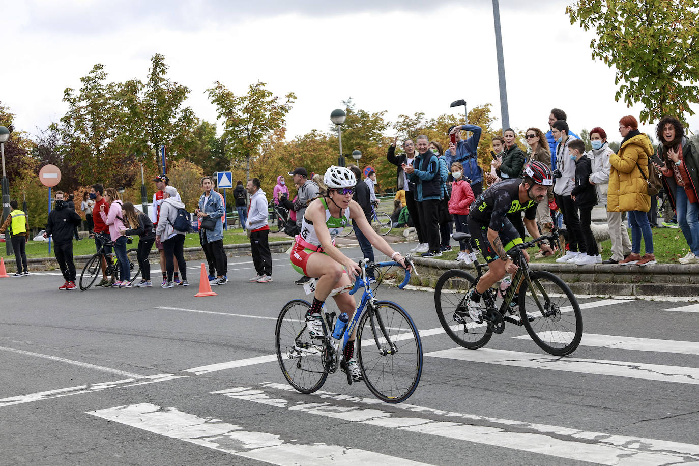 Fotos: Vitoria disfruta de su primer duatlón