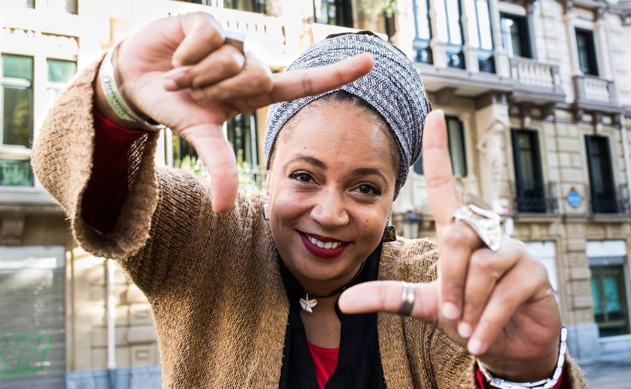 La directora Maïmouna Jallow, en el Festival de Cine Invisible de Bilbao.