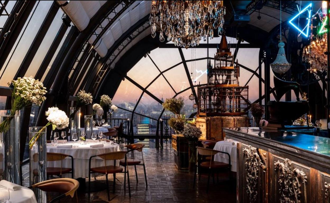 Comedor del restaurante White Rabbit.