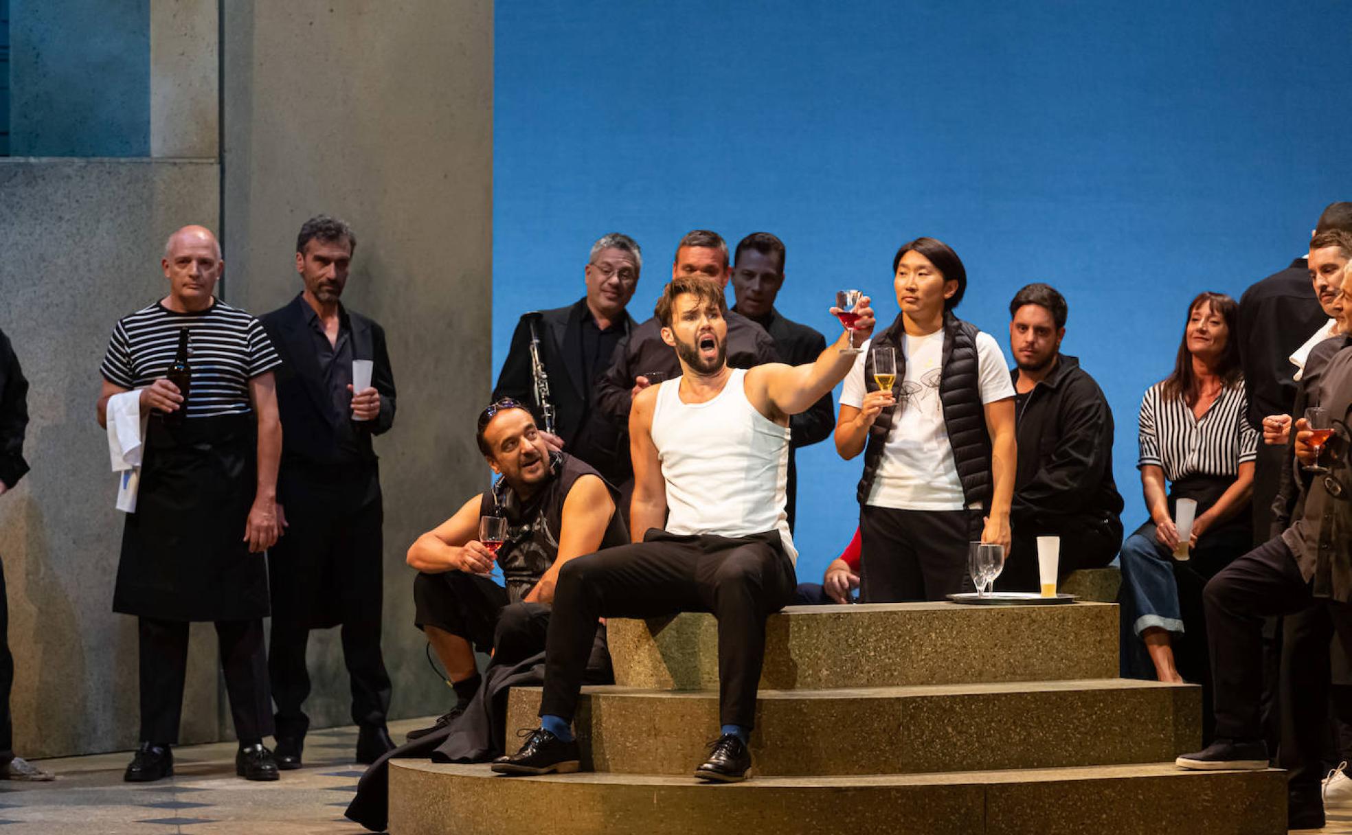 Vino y amores. Así suena la ópera que abre la temporada de la ABAO