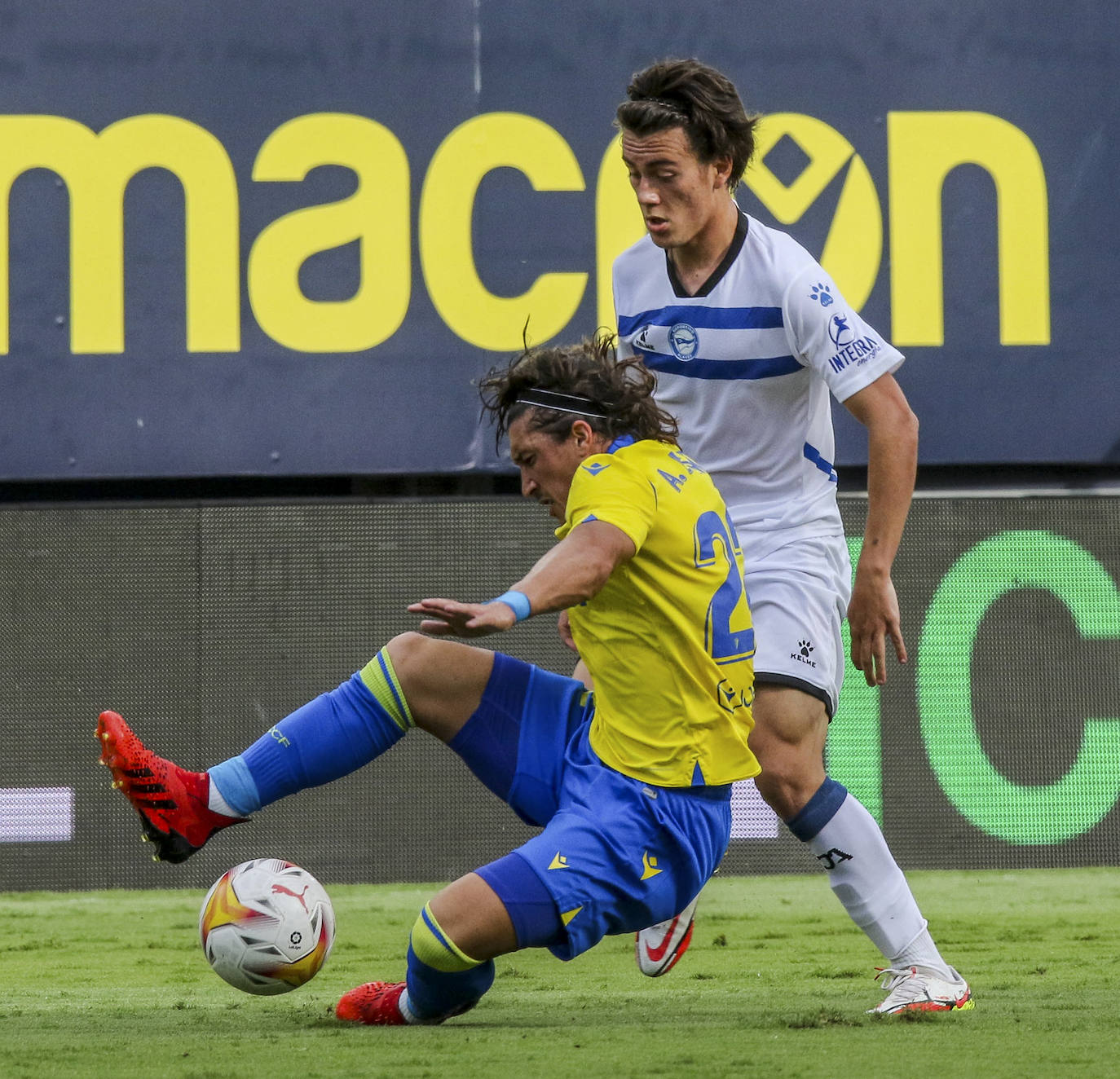 Fotos: Las mejores imágenes del Cádiz - Alavés