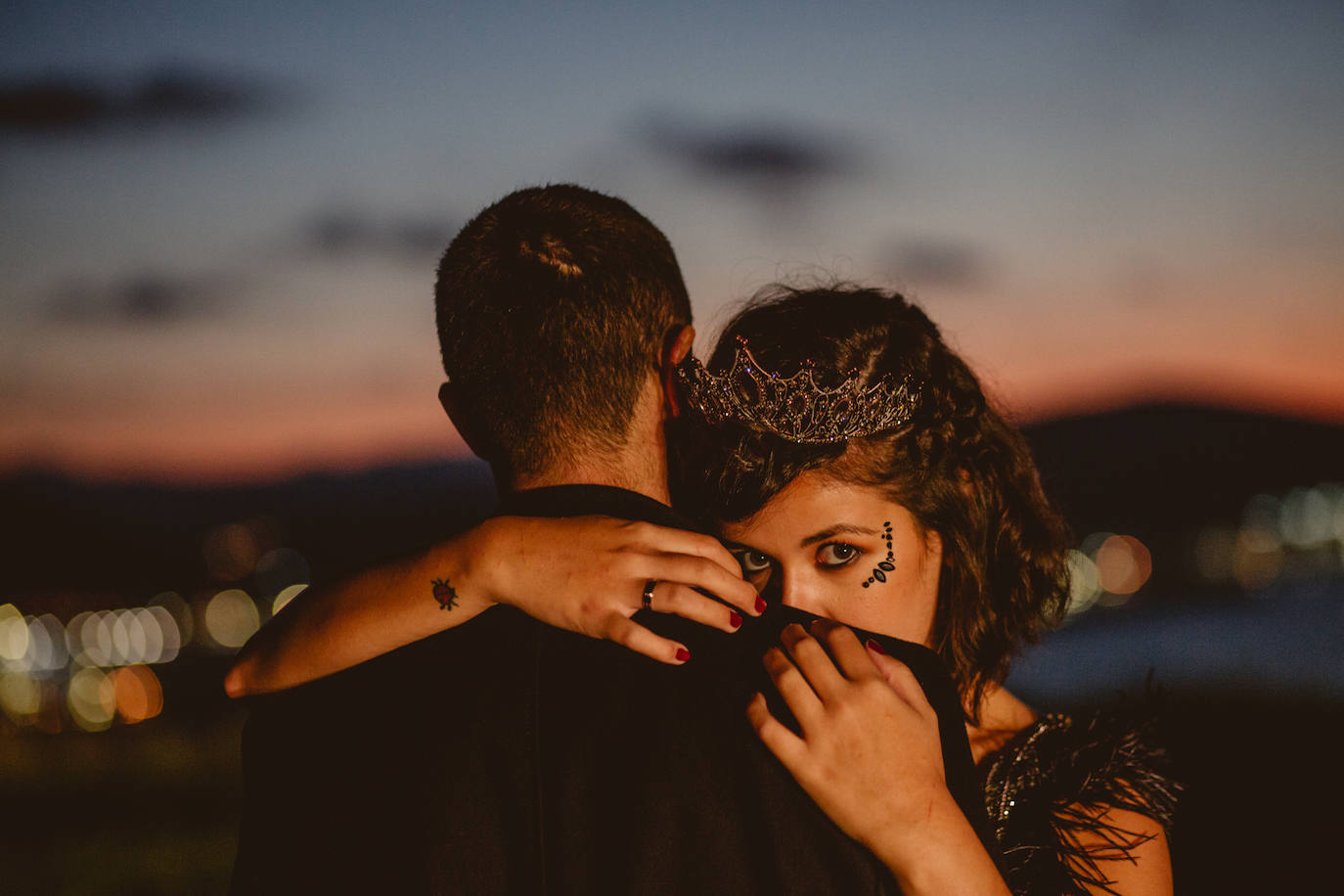 Fotos: La &#039;boda&#039; en Halloween de Emma y Gorka en La Galea: cuando los novios dan mucho miedo