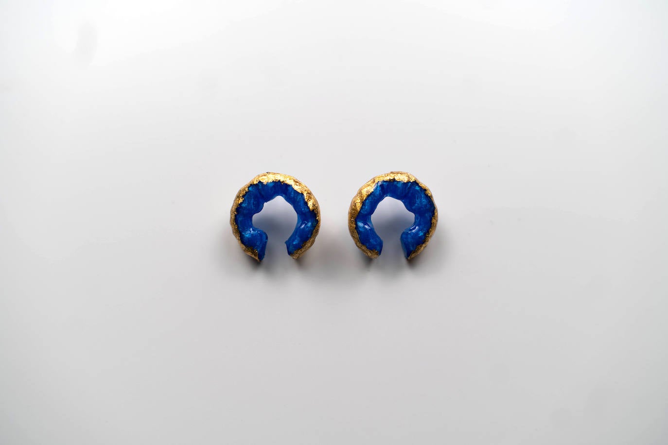 Fotos: De Llodio a Rusia: un joven vasco crea los pendientes que quieren conquistar el mundo