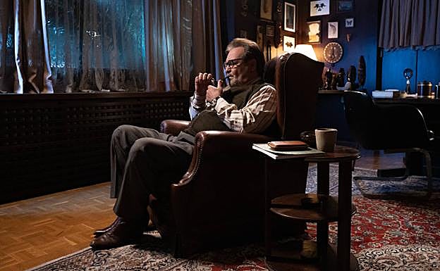 Imagen principal - Arriba, Jorgue Perugorría; debajo, Nacho Sánchez y Carlo Padial, durante el rodaje.