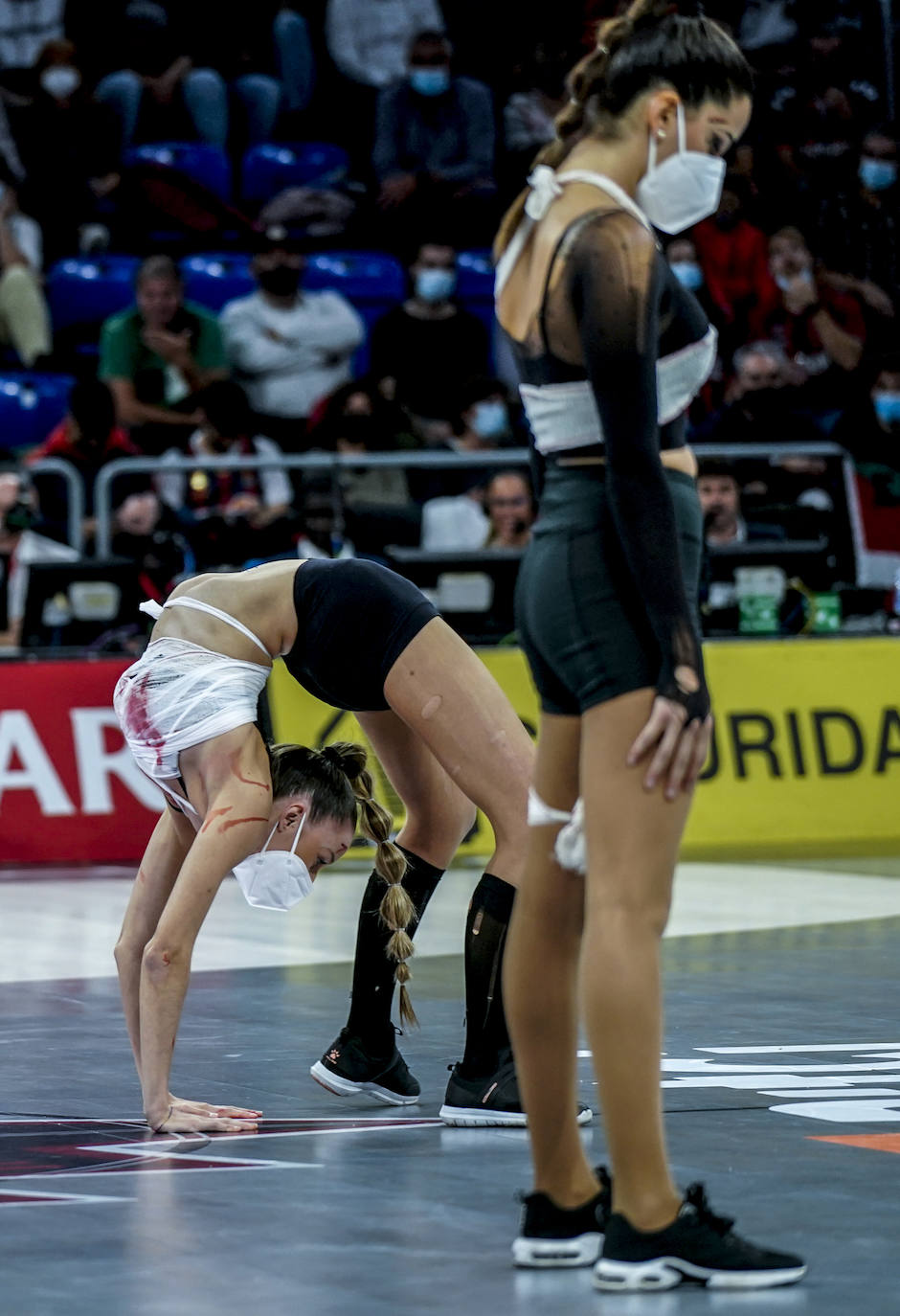 Fotos: Un Buesa disfrazado para asustar al Madrid