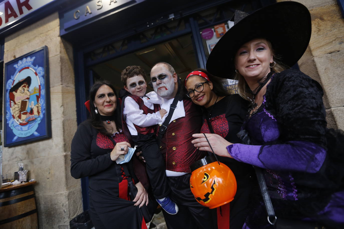 Fotos: Los más pequeños disfrutan de Halloween
