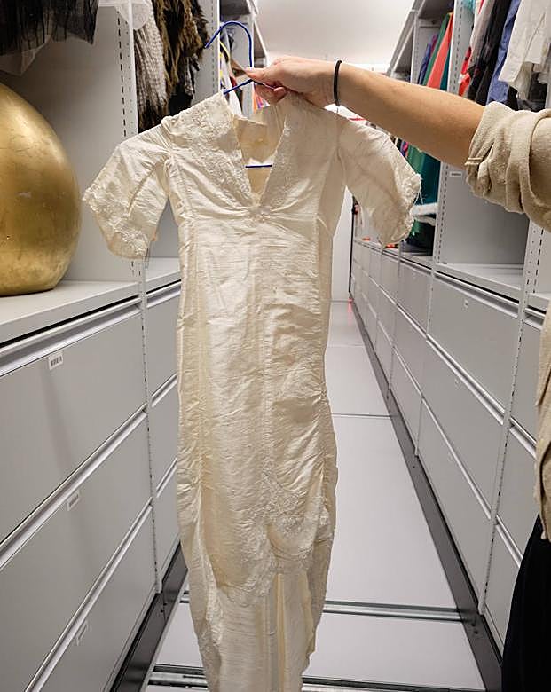 El vestido de novia para perro es, sin duda, una de sus piezas más llamativas.