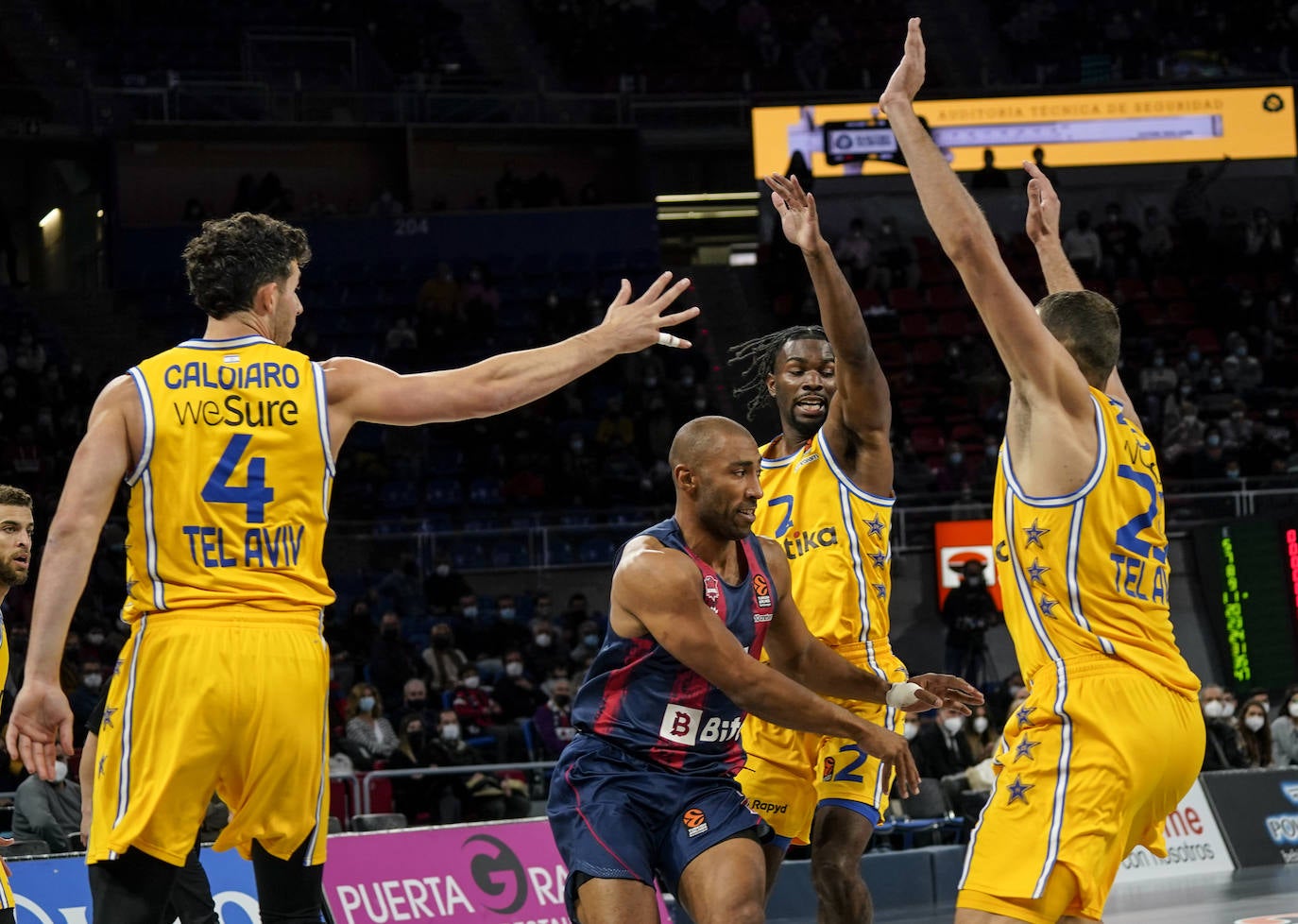 Fotos: Las mejores imágenes del Baskonia - Maccabi