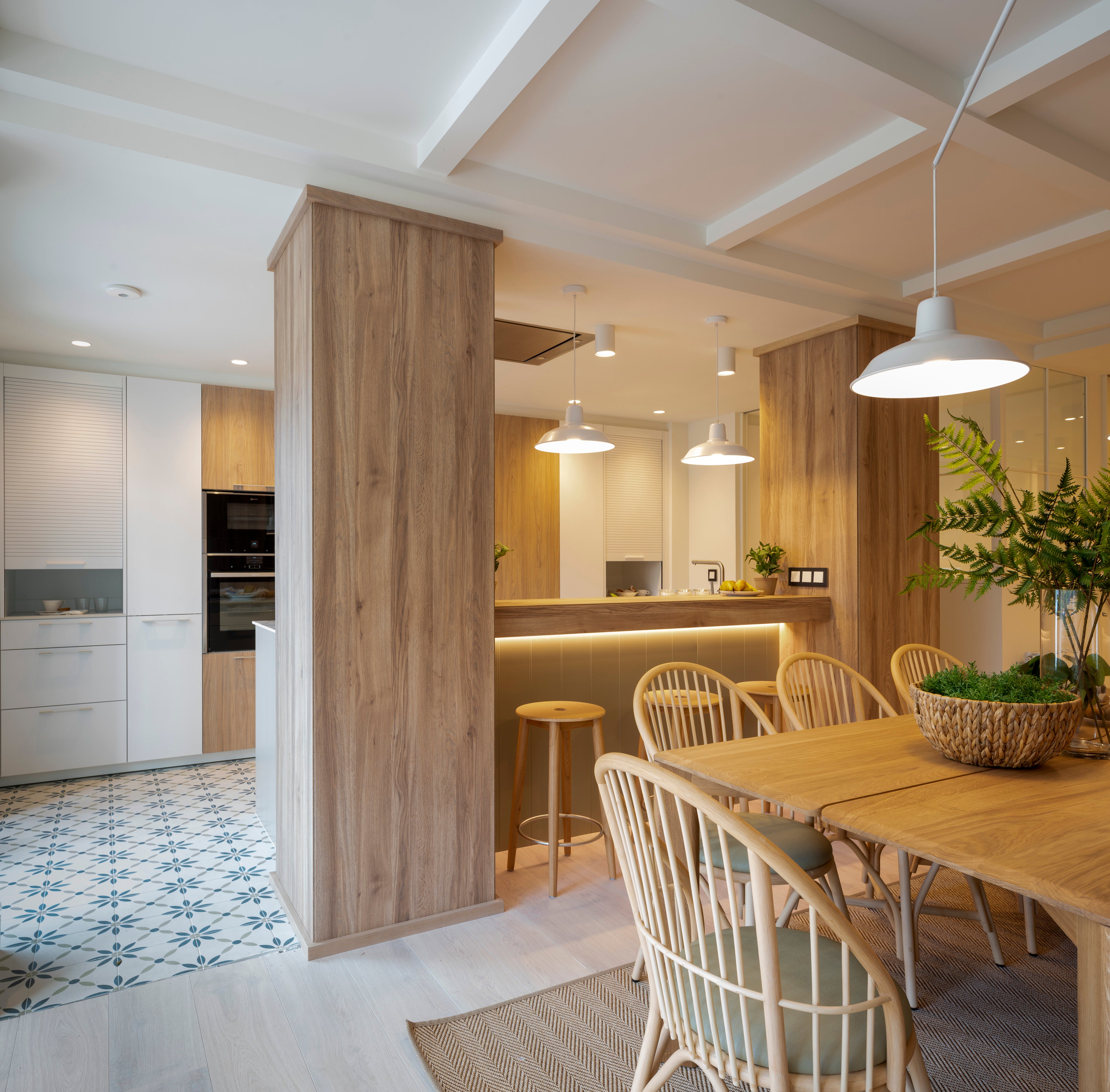 Fotos: La sorprendente reforma de un bajo en Getxo al estilo &#039;euskaldinavo&#039;