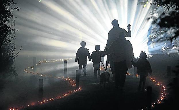 El recorrido, de kilómetro y medio, cuenta con trece puntos donde vivir experiencias distintas. 