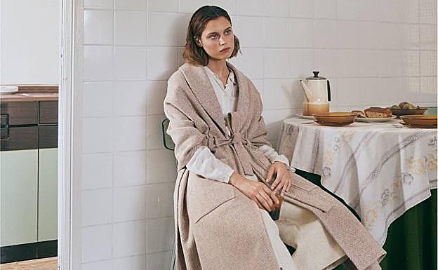 La lana se ha mezclado con fibras orgánicas para lograr un material resistente y que no pique. 