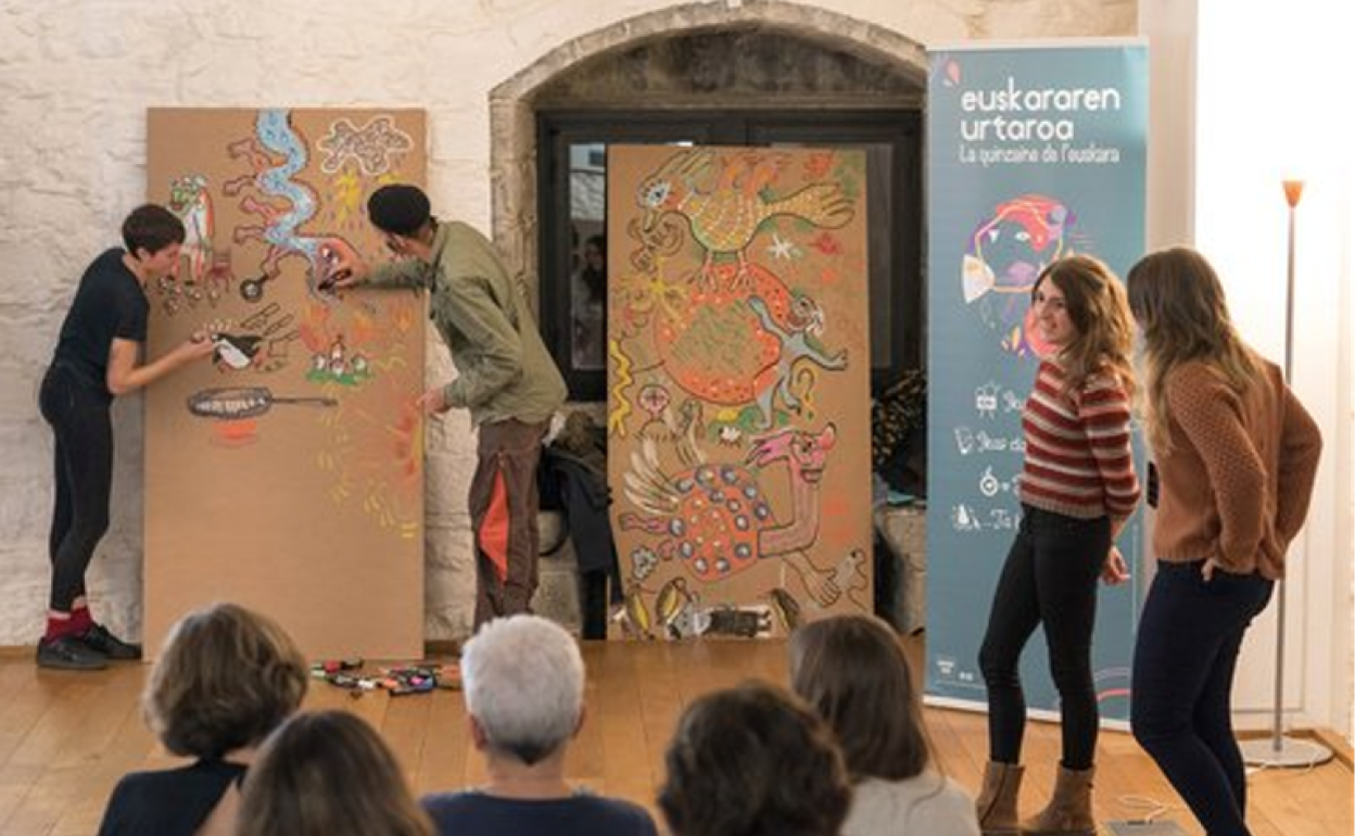 'Euskararen Urtaroa' Ipar Euskal Herrian dauden 51.000 herritar euskaldunei bideratuta joateaz gain, hiztun berri edo zahar izan, erdaldunentzat ere zenbait egitasmo egokituko dira. 