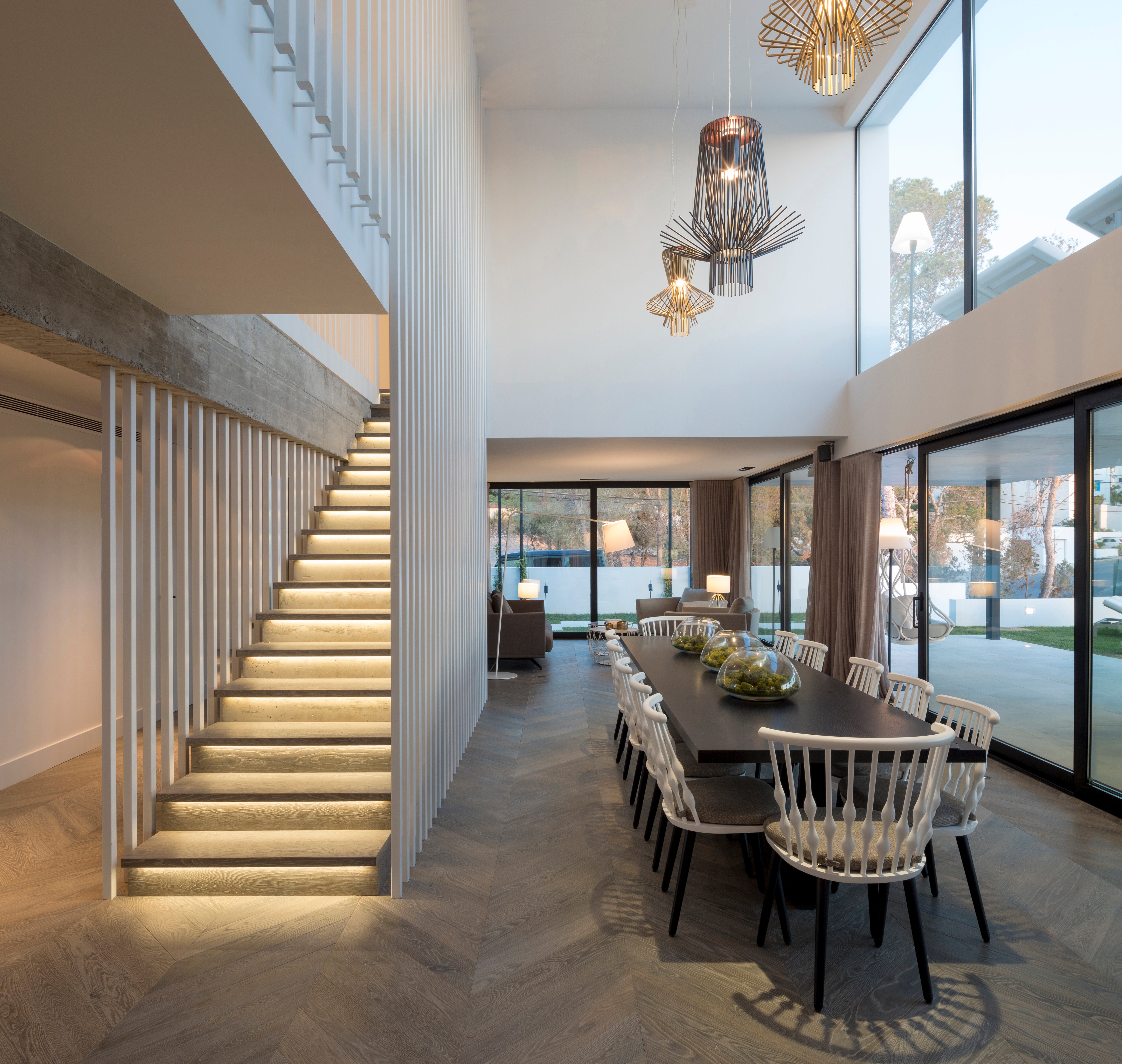 Fotos: Una interiorista vizcaína reforma el lujoso chalet de un futbolista en Ibiza