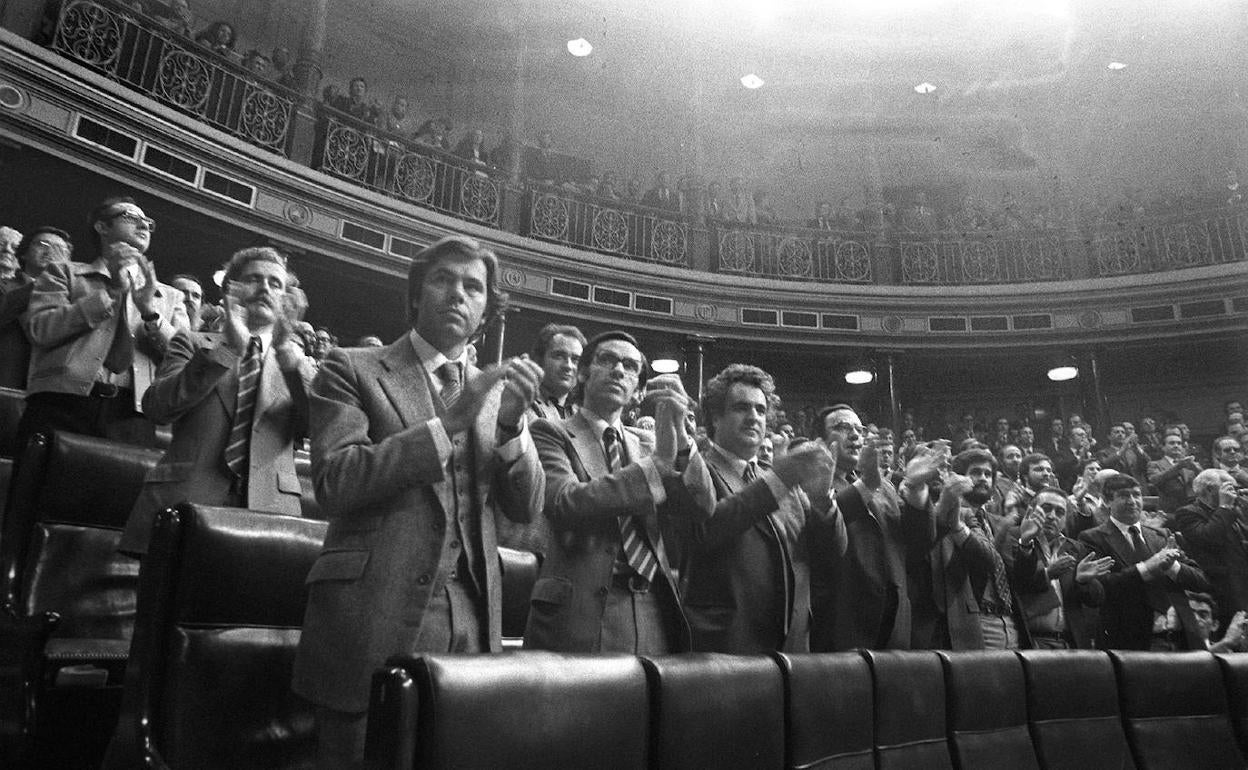 Decepción entre las asociaciones memorialistas por la no derogación de la Ley de Amnistía