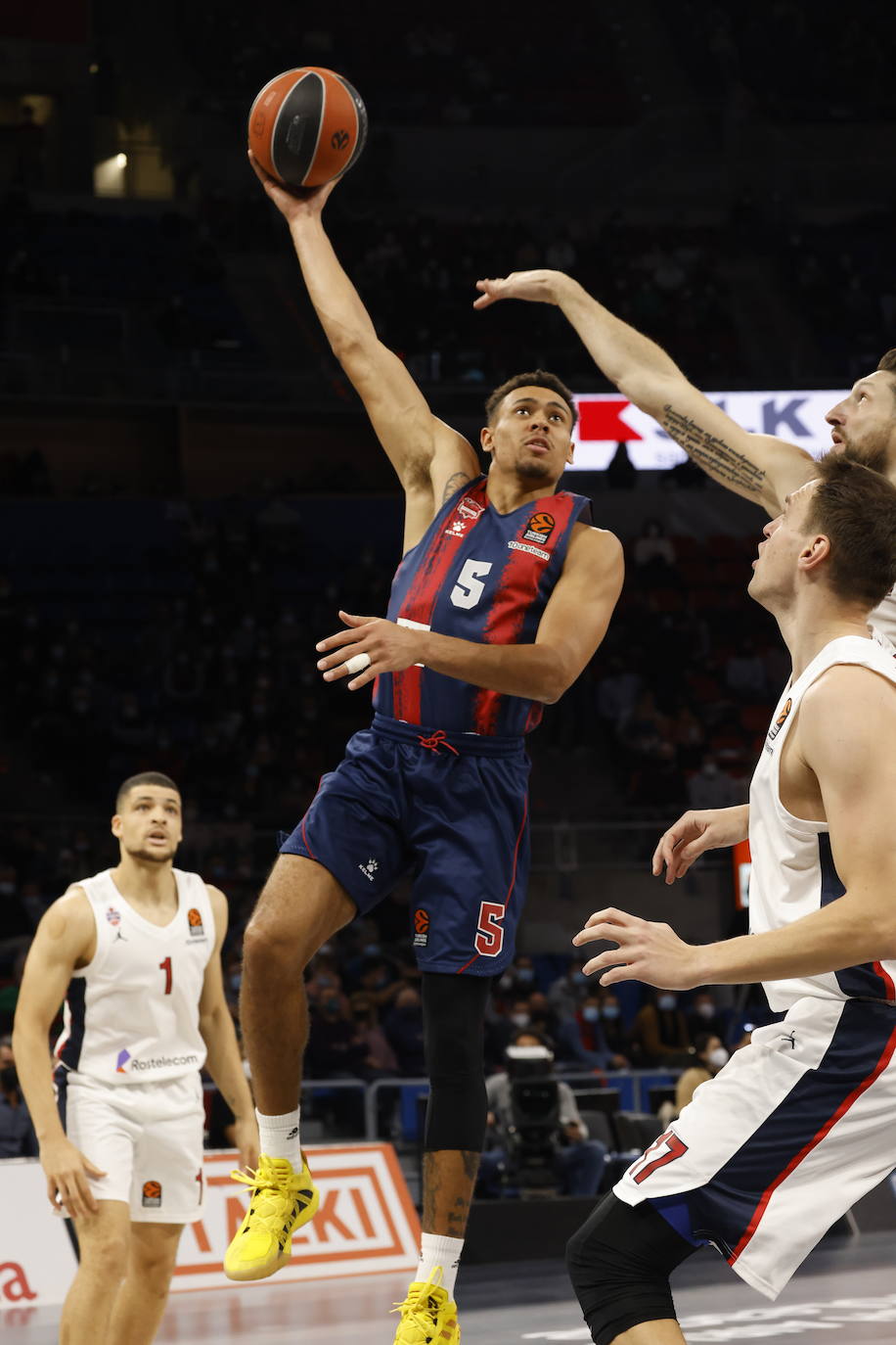 Fotos: Las mejores imágenes del Baskonia - CSKA Moscú