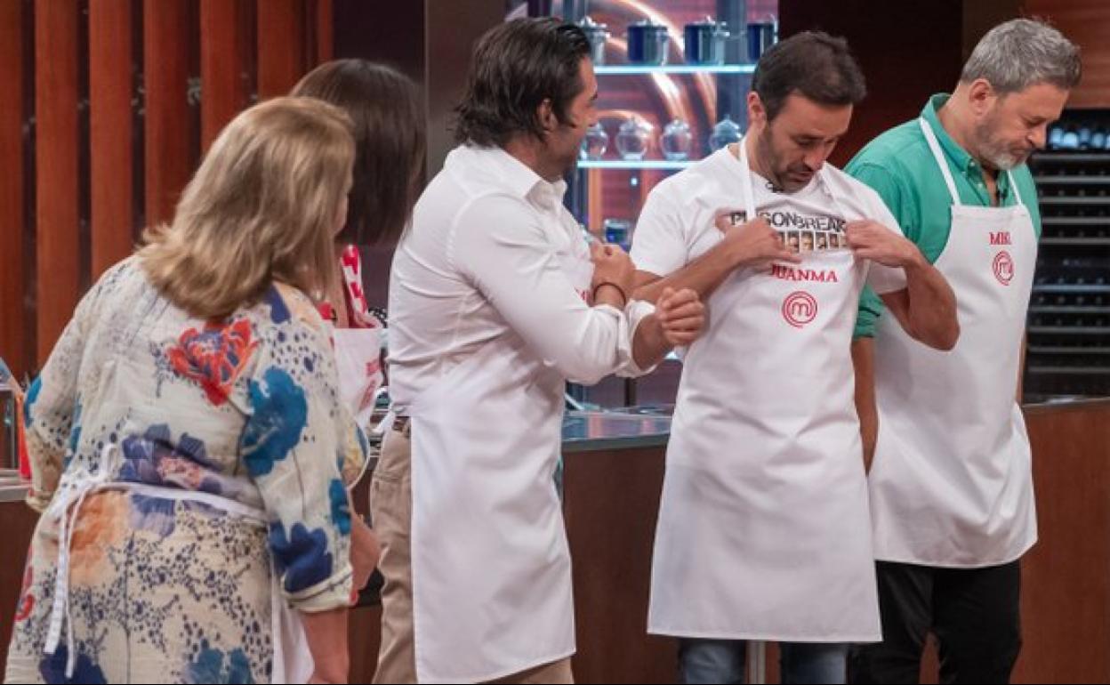 Los concursantes de Mastserchef durante el programa de ayer. 