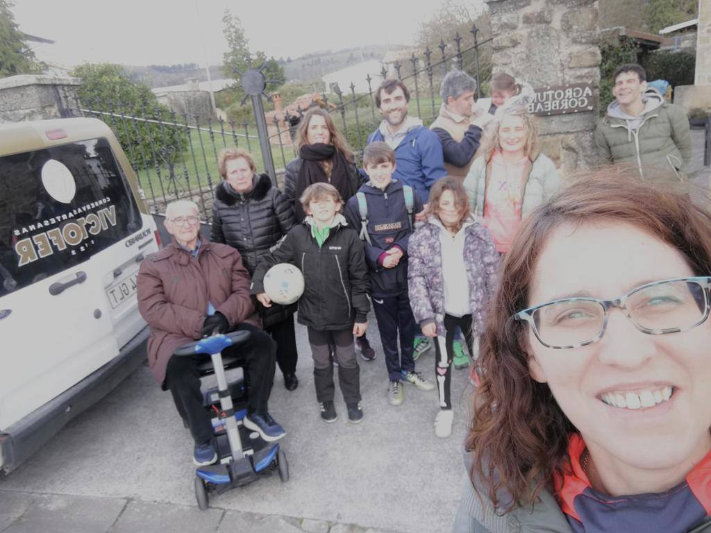La familia, en una escapada de domingo a Murgia.