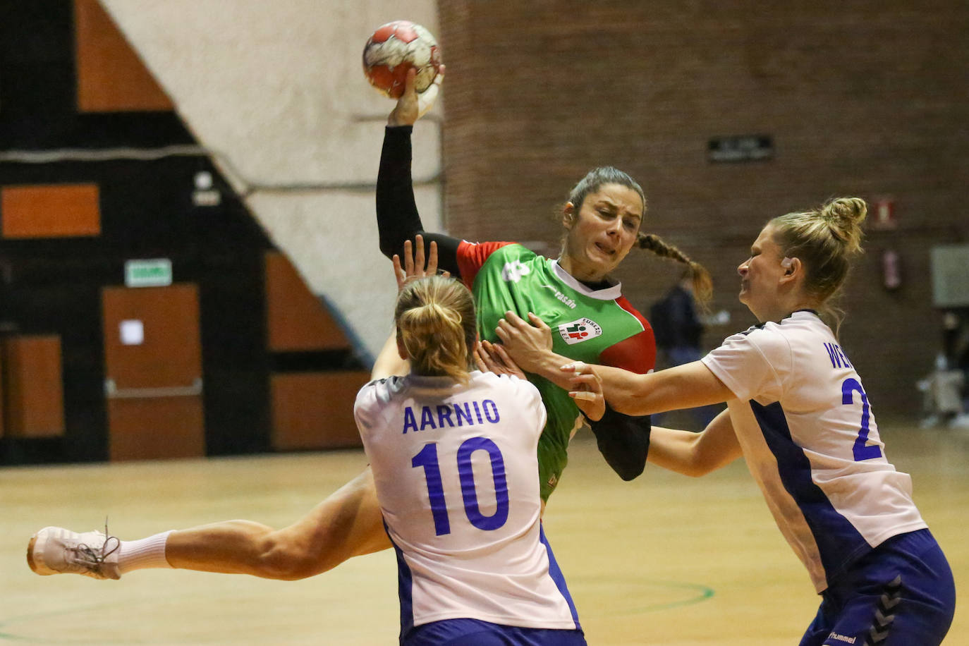 Fotos: Euskadi-Finlandia, en imágenes