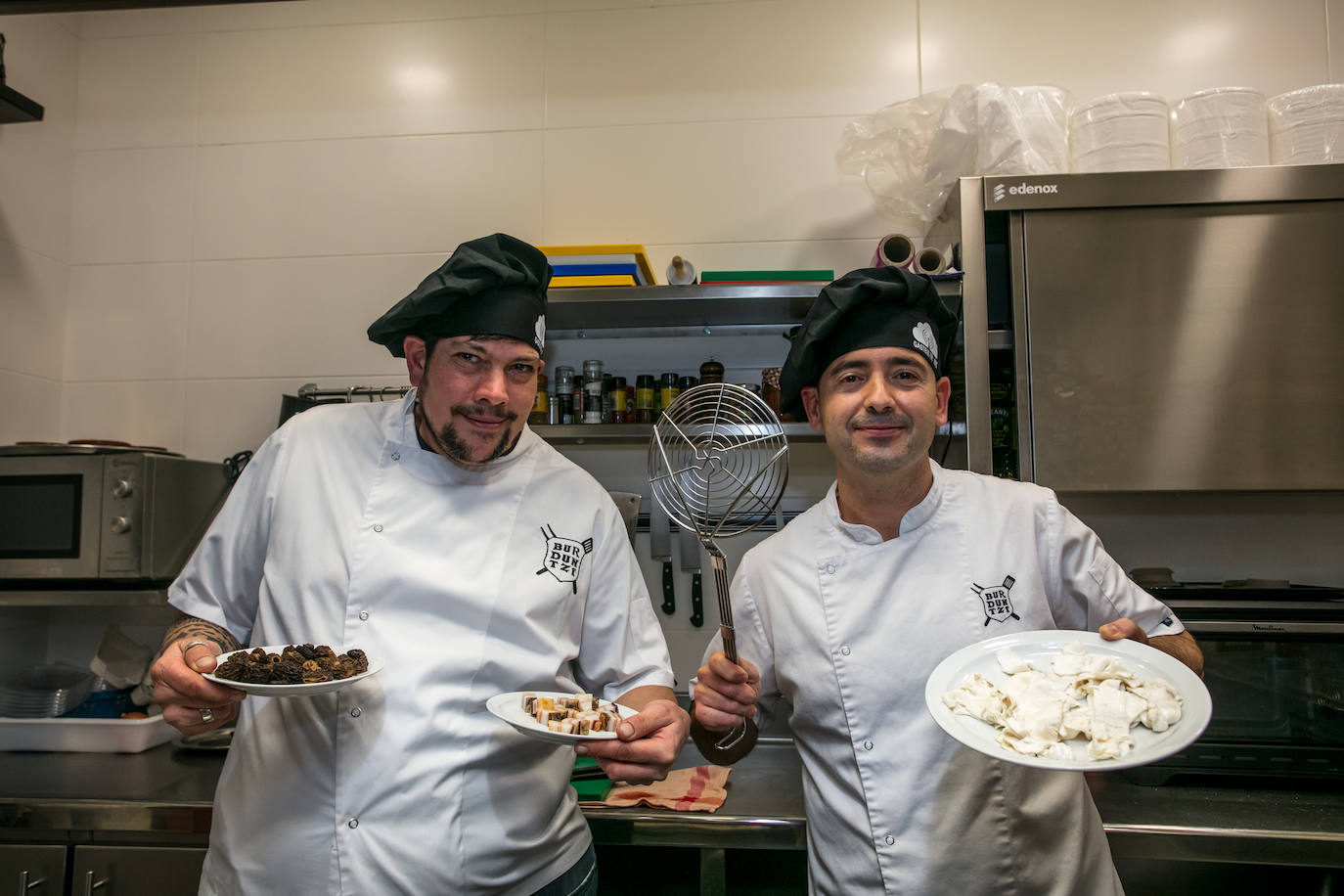 Fotos: Burduntzi sorprende con el primer postre del concurso