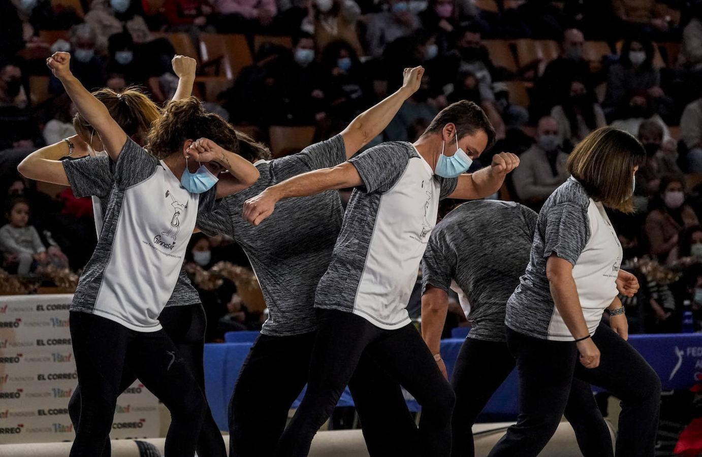 Fotos: La gimnasia desprende su magia en Vitoria