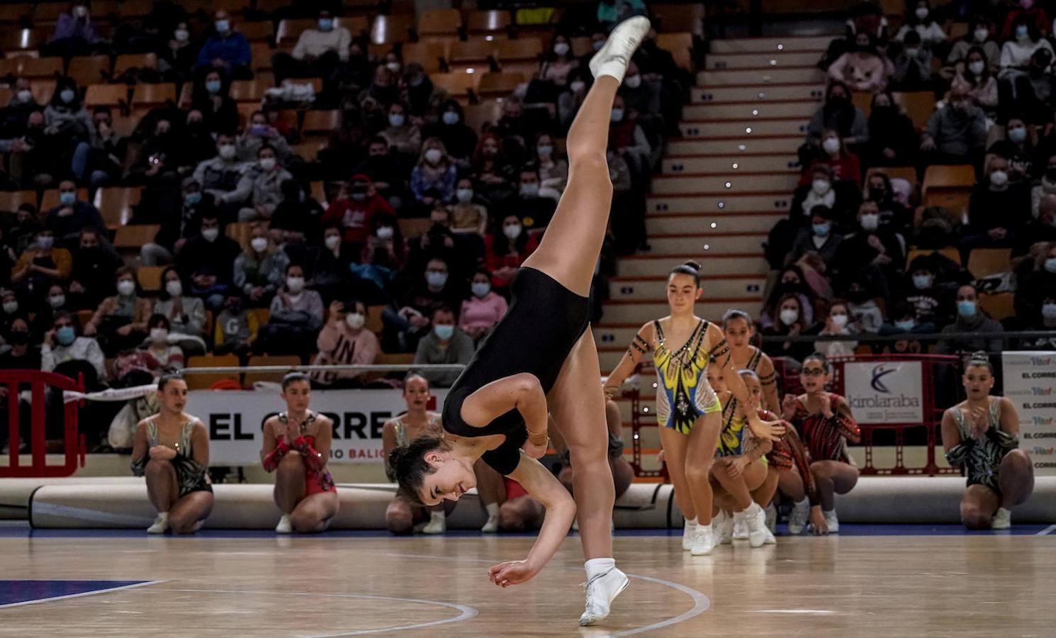 Fotos: La gimnasia desprende su magia en Vitoria