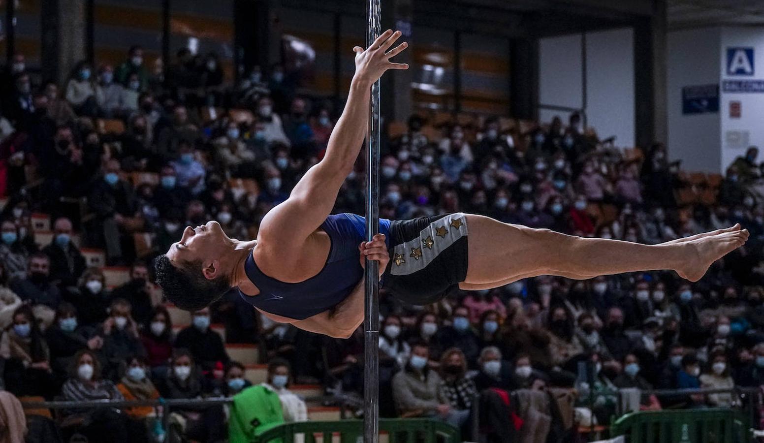 Fotos: La gimnasia desprende su magia en Vitoria