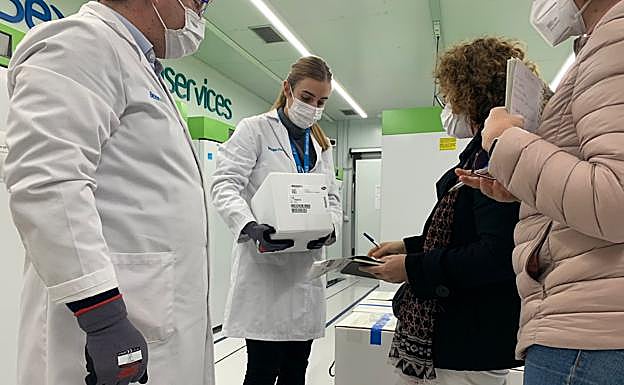 Euskadi recibe 60.000 dosis para iniciar la vacunación infantil