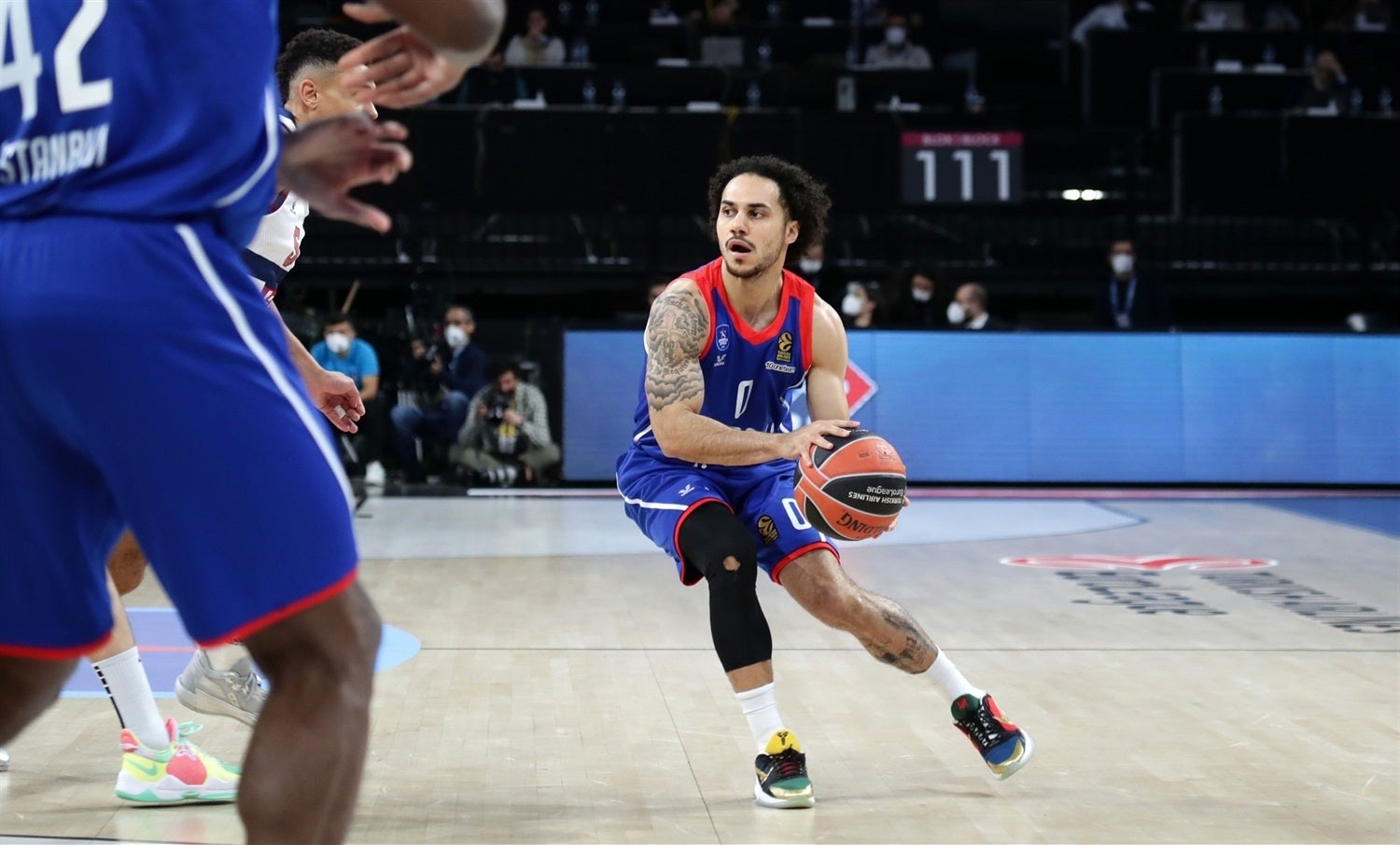 Fotos: Las mejores imágenes del Anadolu Efes - Baskonia