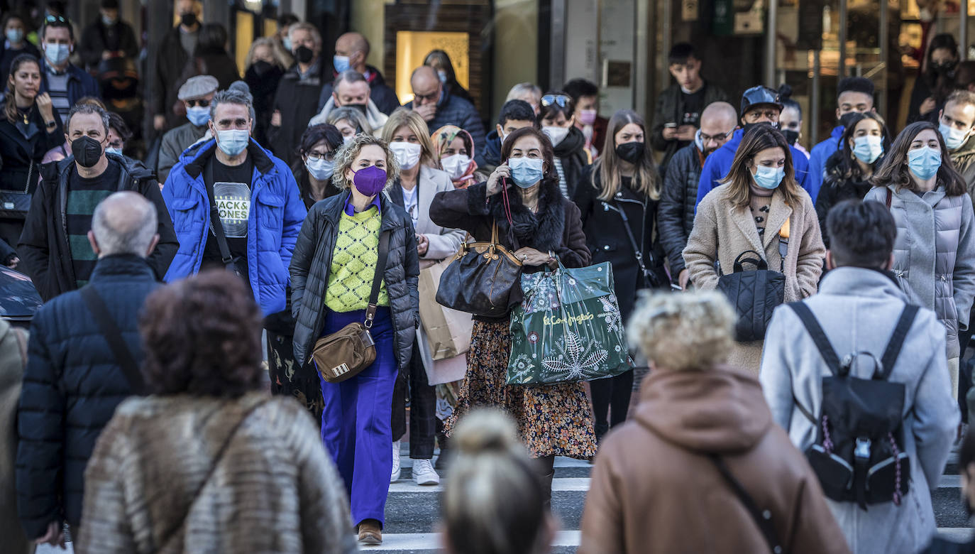 Fotos: Bilbao vive un &#039;supersábado&#039; animado pero sin grandes agobios