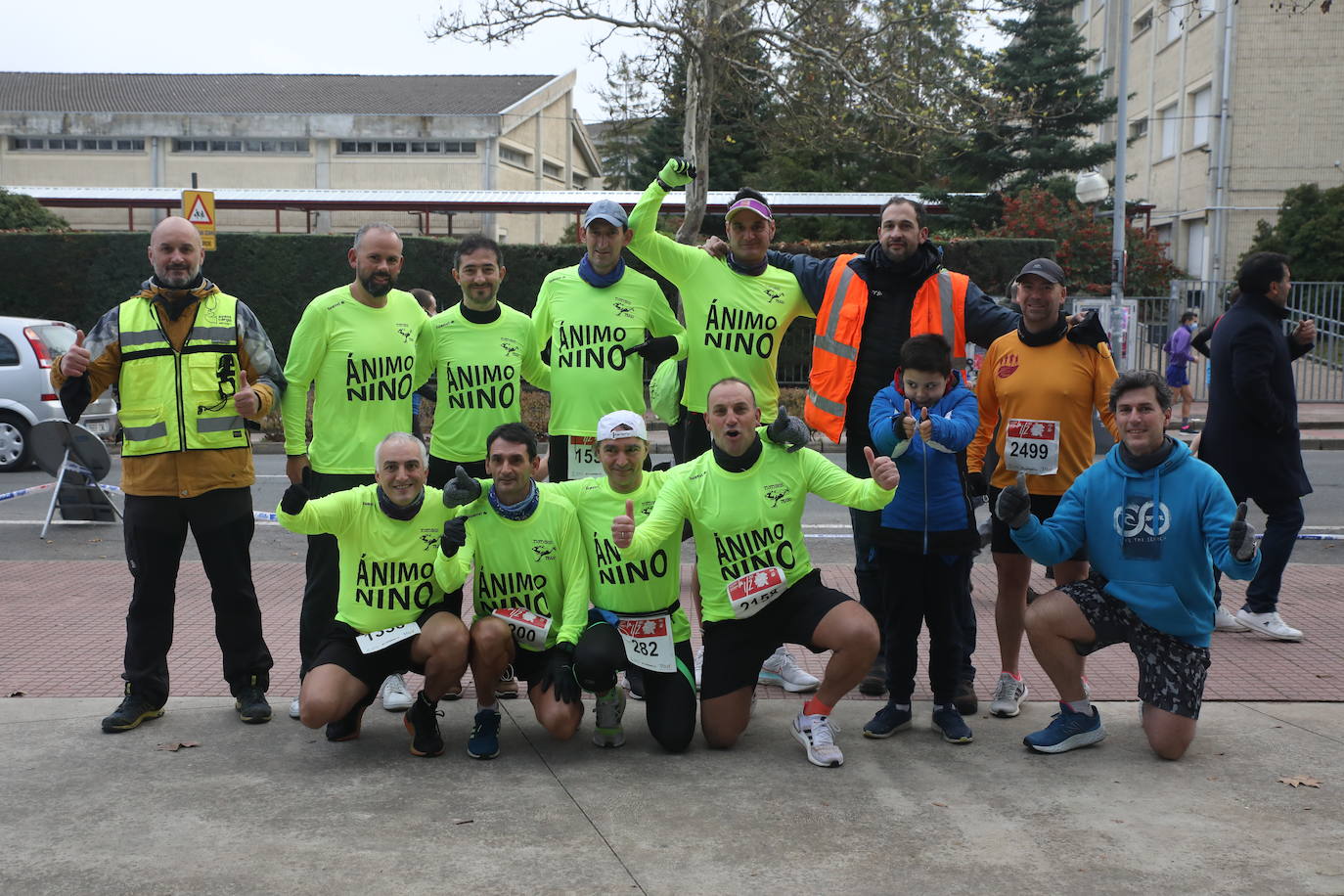 Fotos: Más de 2.500 atletas disputan la Media Maratón de Vitoria