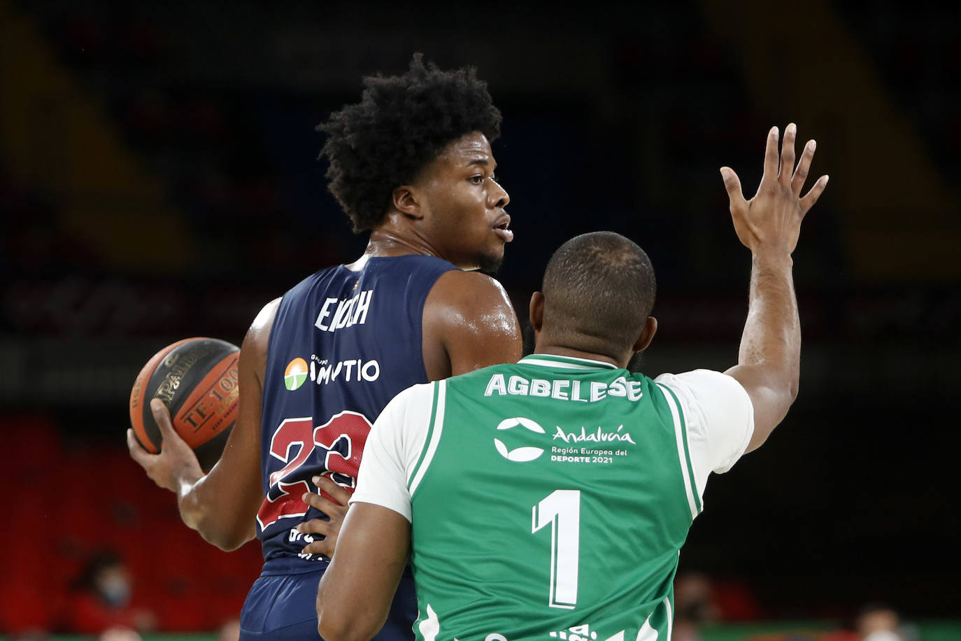 Fotos: El Betis - Baskonia, en imágenes