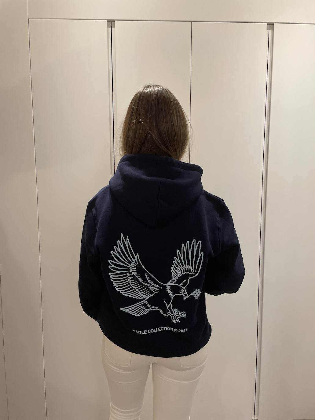 Fotos: La sudadera solidaria de dos amigas bilbaínas que conquistó a Aitor Ocio