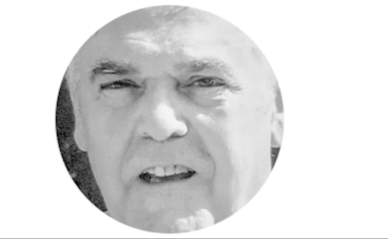 Alberto Echevarría Mtnez. de Lahidalga, ginecólogo