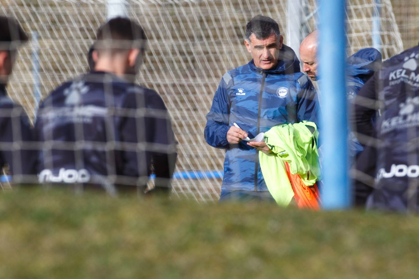 Fotos: Las primeras imágenes de Mendilibar como entrenador del Alavés