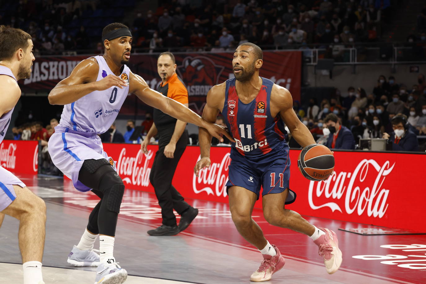 Fotos: Las mejores imágenes del Baskonia - Barça