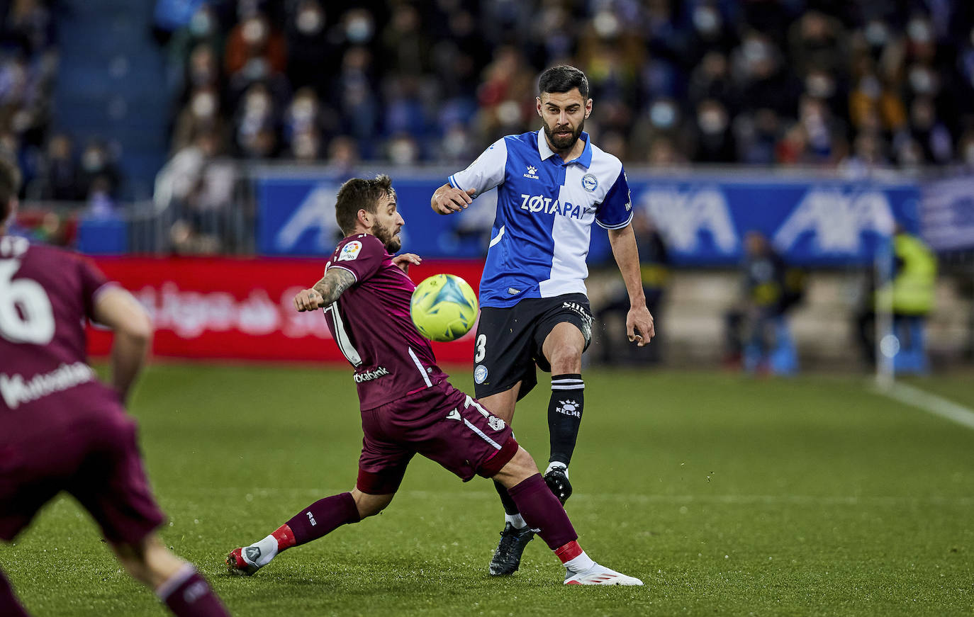 Fotos: Las mejores imágenes del derbi Alavés-Real Sociedad