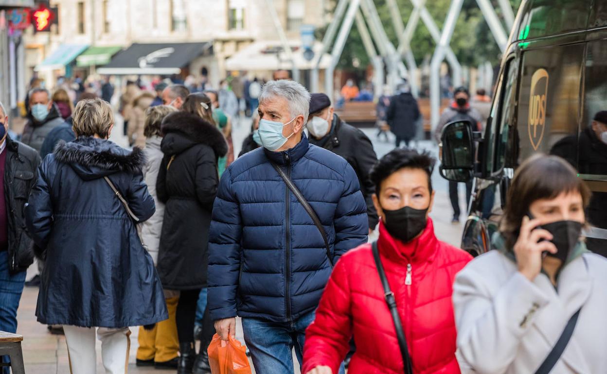 Coronavirus: La pandemia sigue desbocada en Álava, con 5.738 contagios detectados en tres días