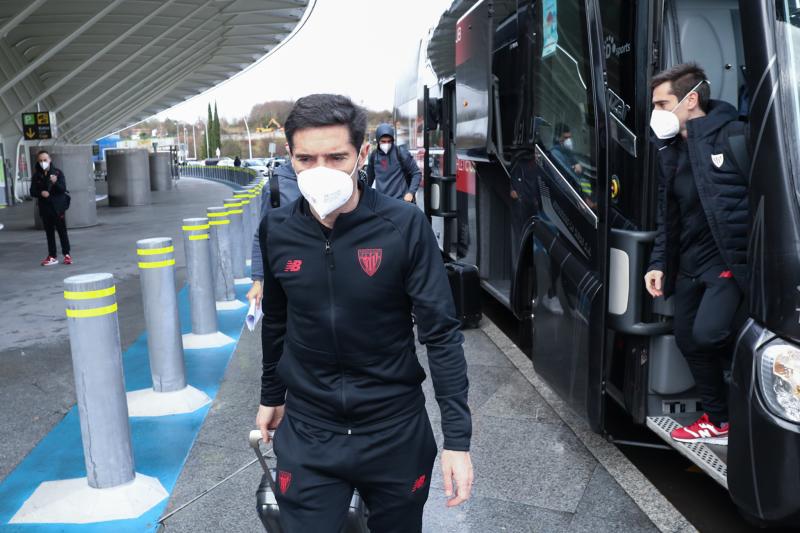 Fotos: El Athletic viaja a Arabia Saudí en busca de la Supercopa