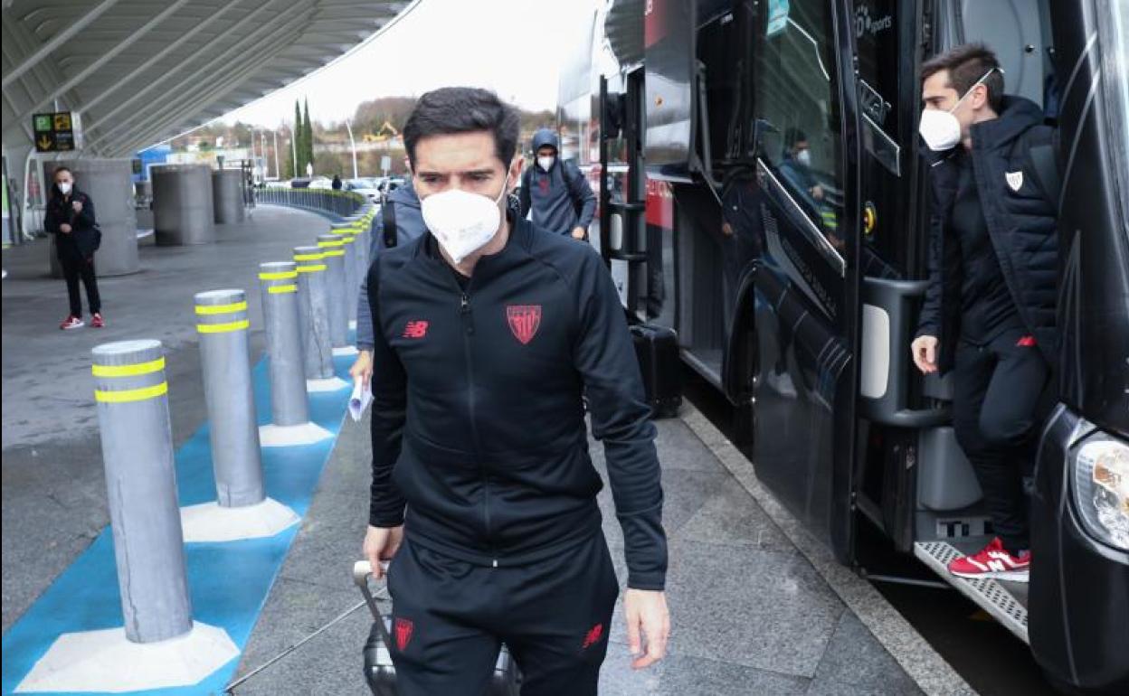 La expedición, con Marcelino a la cabeza, llega a Loiu. 