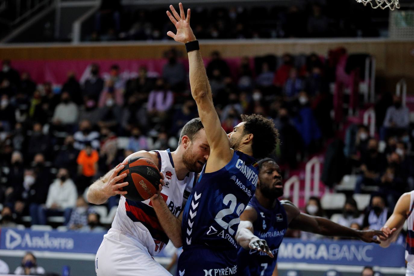 Fotos: Las mejores imágenes del Andorra - Baskonia