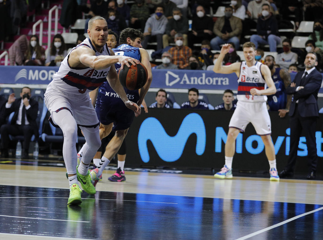 Fotos: Las mejores imágenes del Andorra - Baskonia