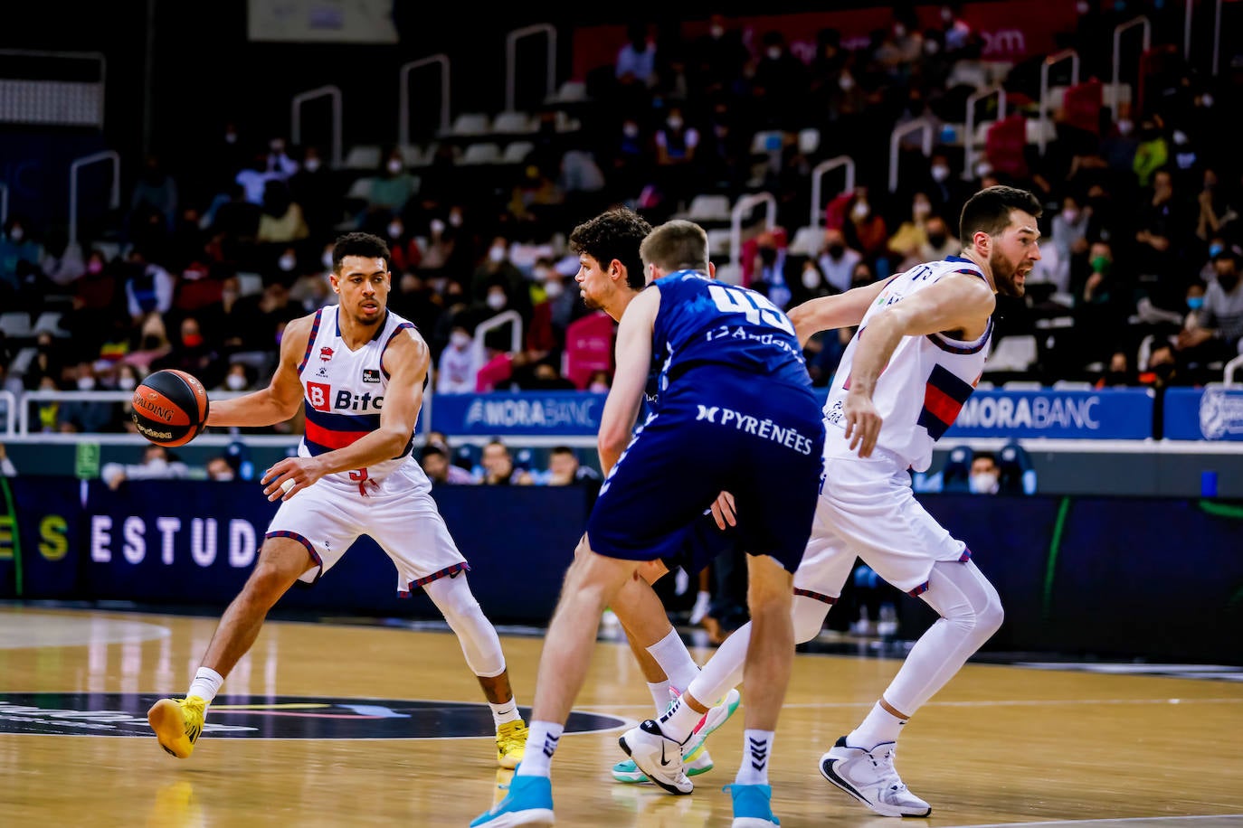 Fotos: Las mejores imágenes del Andorra - Baskonia