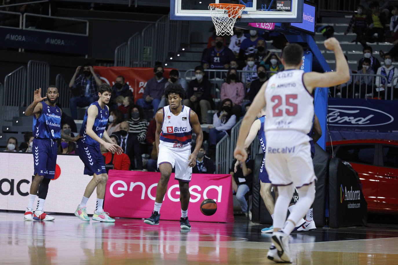 Fotos: Las mejores imágenes del Andorra - Baskonia