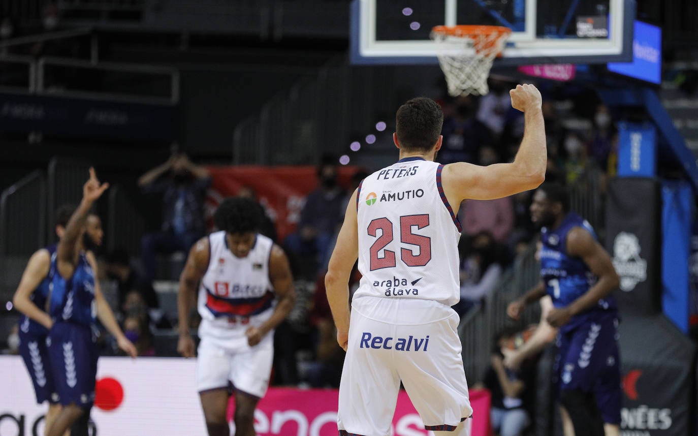 Fotos: Las mejores imágenes del Andorra - Baskonia