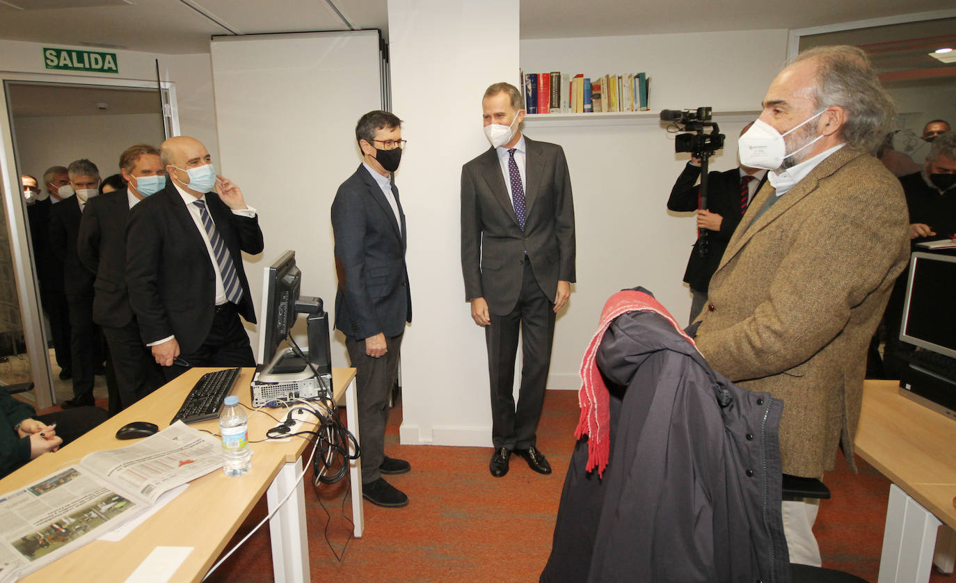 José Miguel Santamaría, César Coca y Felipe VI.