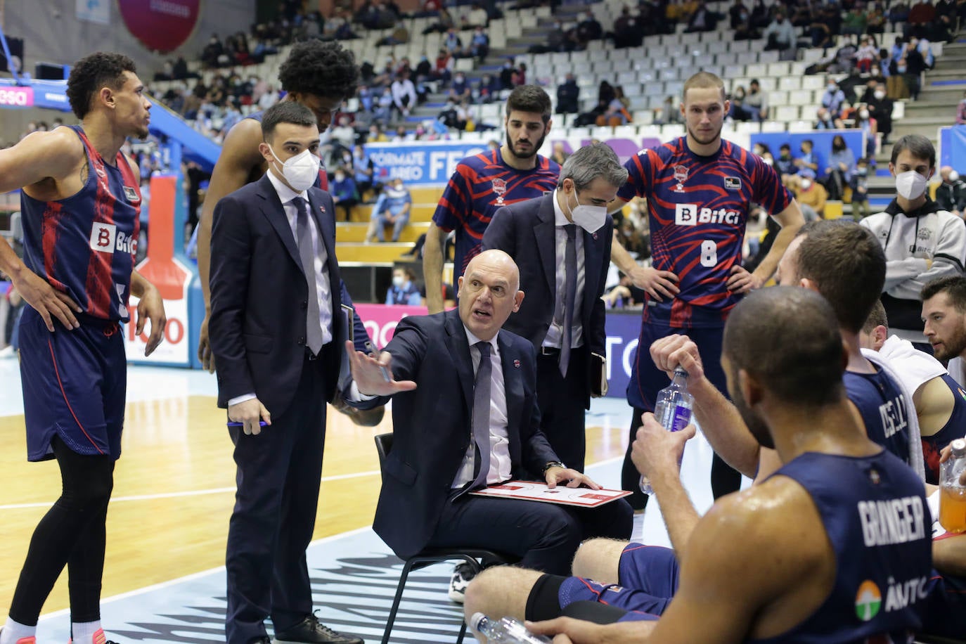 Fotos: Las mejores imágenes del Breogán - Baskonia