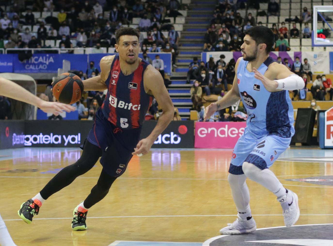 Fotos: Las mejores imágenes del Breogán - Baskonia