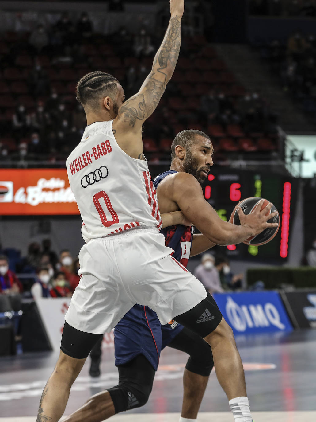 Fotos: Las imágenes del Baskonia - Bayern