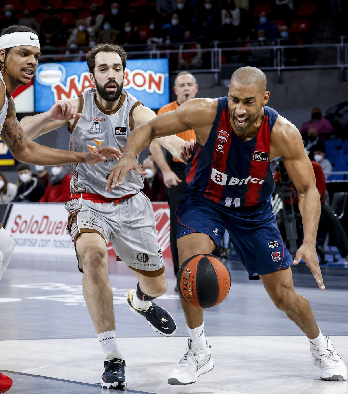 Fotos: La mejores imágenes del Baskonia-Burgos